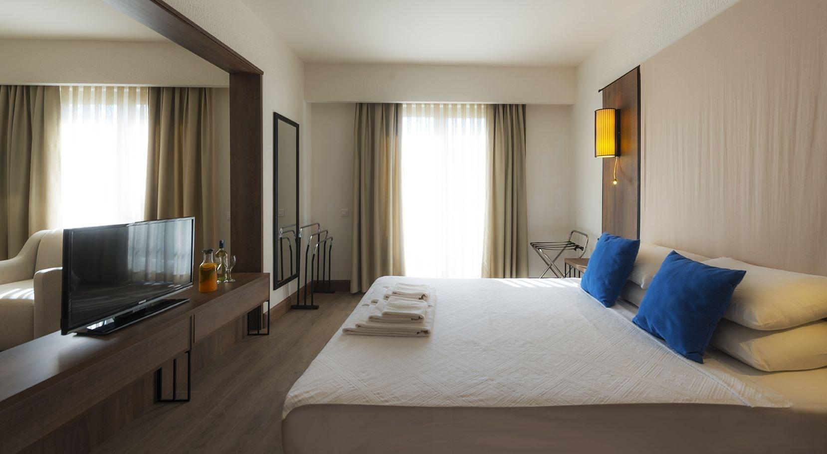 אקיארלר Liv Hotel By Bellazure מראה חיצוני תמונה