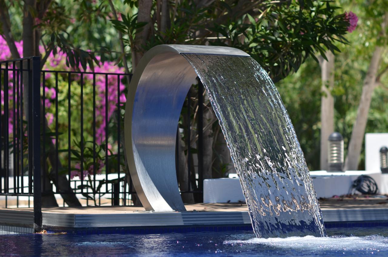 אקיארלר Liv Hotel By Bellazure מראה חיצוני תמונה